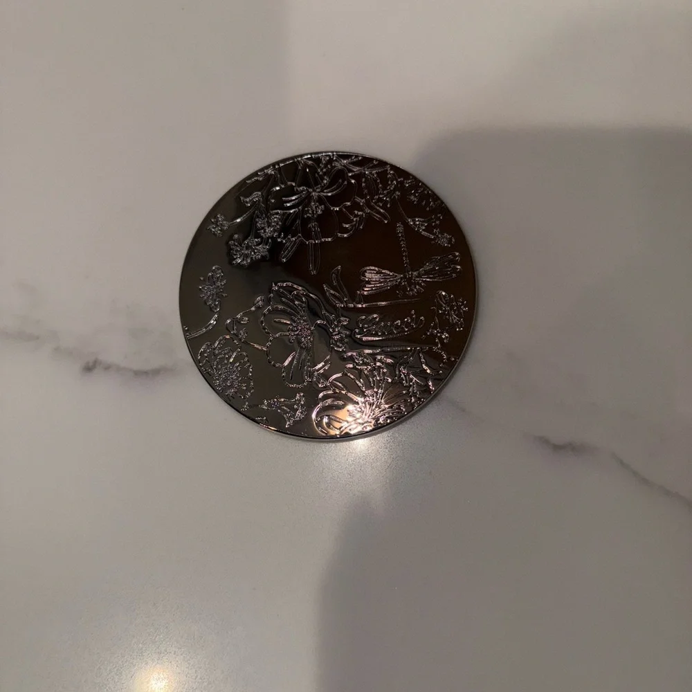 New Gucci Silver Flora Compact Mirror - Picture 5 of 12